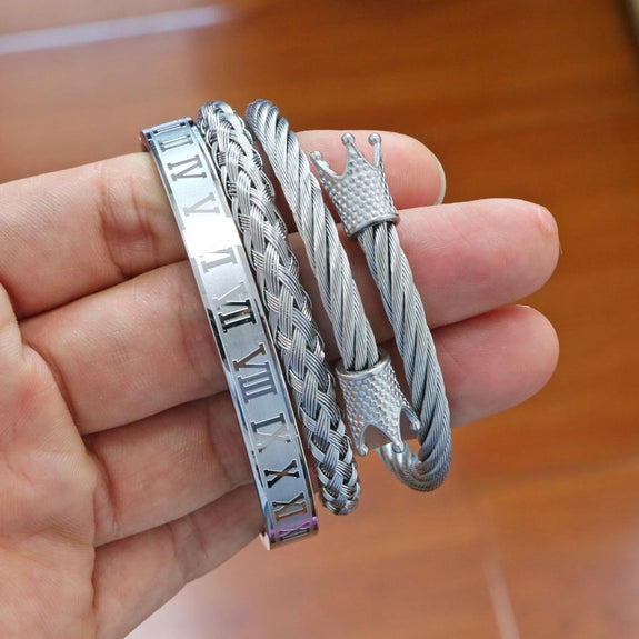 Italian Luxury Black Silver Stainless Steel Rhodium Bracelet For Men at Rs  192/piece | SS Bracelet in Mumbai | ID: 18946445673