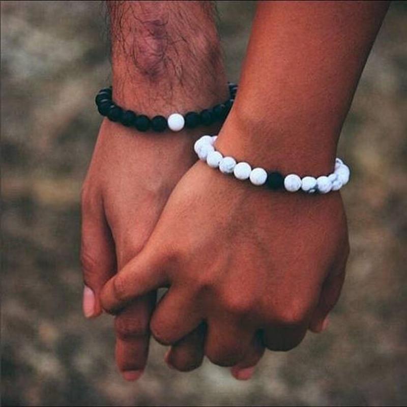 2Pcs Matching Bracelets,His & Hers Distance Bracelet Bangle Natural White  Turquoise Stone Lava Rock Bracelet Couples Bracelets Friendship Couples  Gifts,Complimentary Card and Envelope | SHEIN