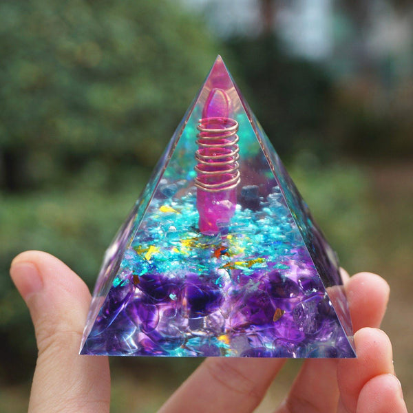 #22-Handmade Blue Quartz & Aura Quartz Point ' COMMUNICATION' ORGONITE Pyramid