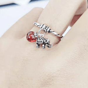 THAI SILVER Elephant & Natural Red Agate 'RELY ON ME'  Ring