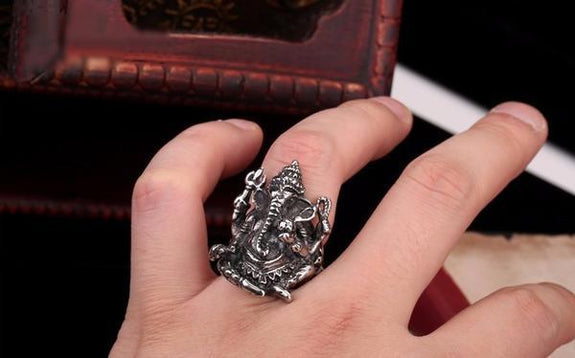 Buy quality Silver Ganesh design ring in Ahmedabad
